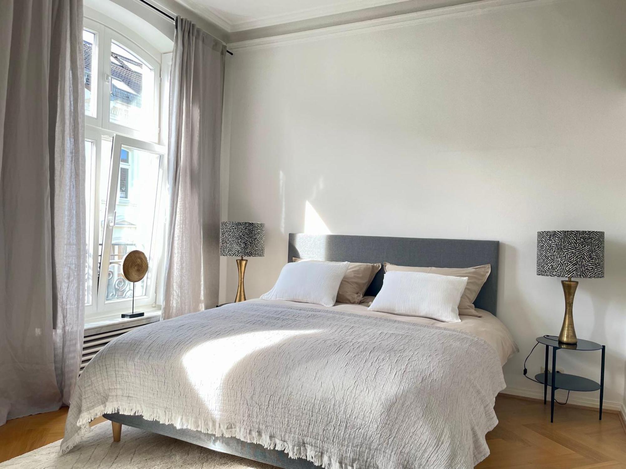 Helle Altbauwohnung Mit Balkon Im Briller Viertel Wuppertal Bagian luar foto